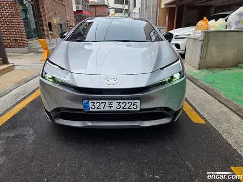 Toyota Prius 2026 купить в Москве