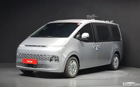 Hyundai Staria 2025 купить в Москве