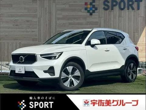 Volvo XC40 2024 купить в Москве