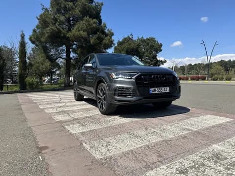 Audi Q7 2023 купить в Москве