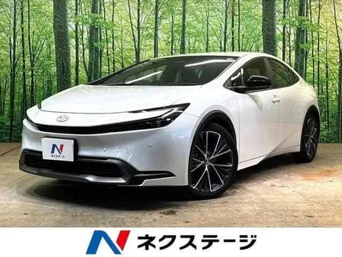 Toyota Prius 2024 купить в Москве
